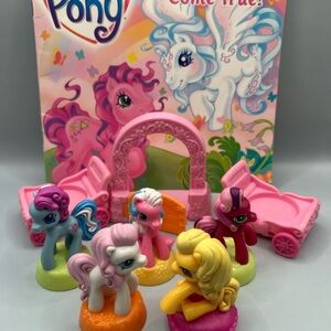 My Little Pony MLP Figures Ponies Accessories Book Wishes Do Come True G3 Lot